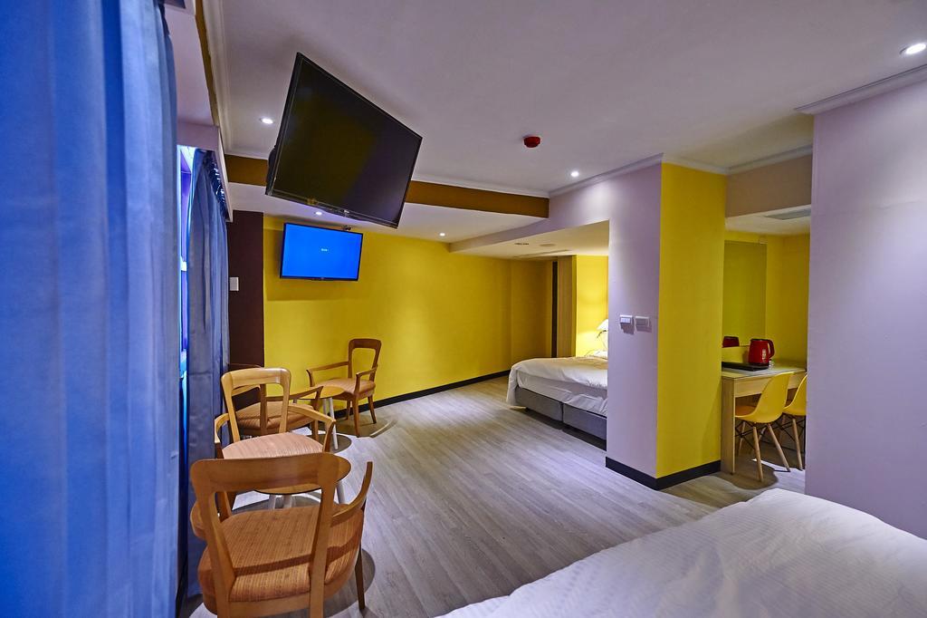 גאושיונג Lily Hotel מראה חיצוני תמונה