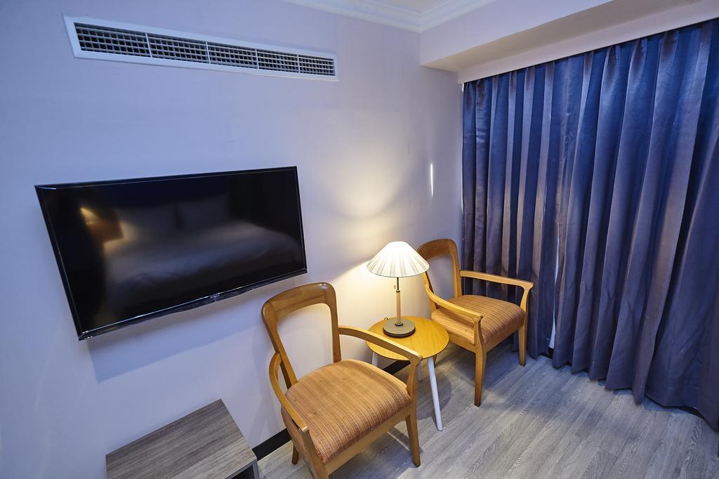 גאושיונג Lily Hotel מראה חיצוני תמונה