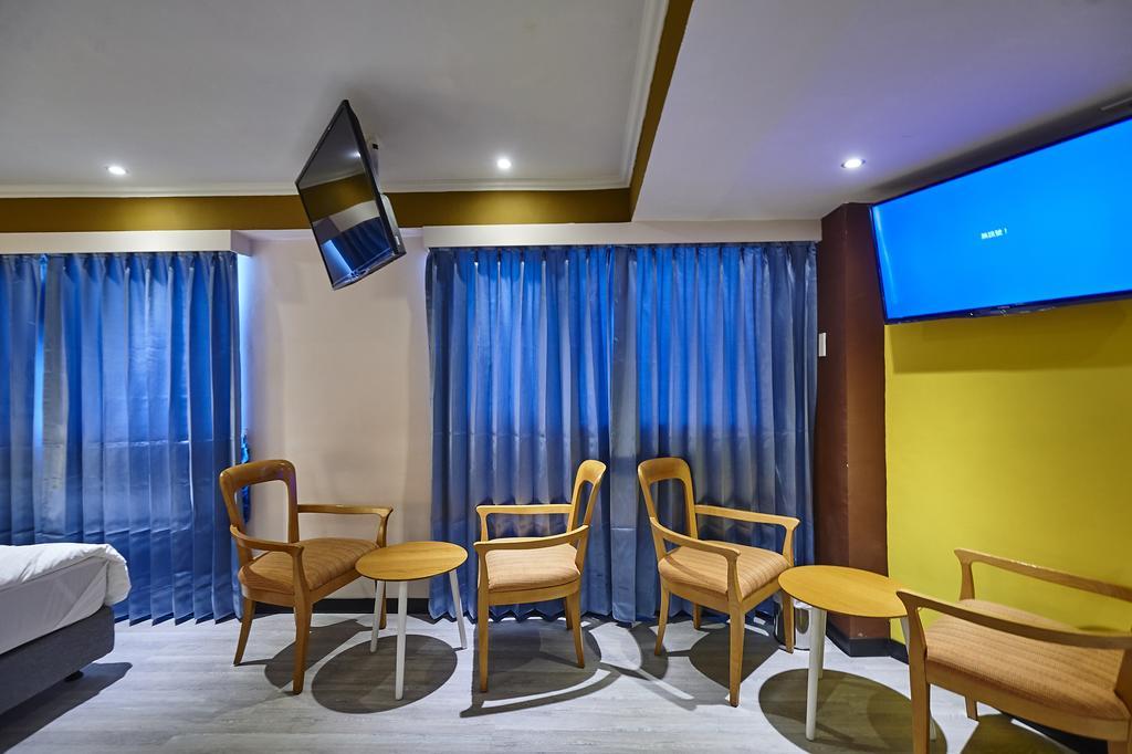 גאושיונג Lily Hotel מראה חיצוני תמונה