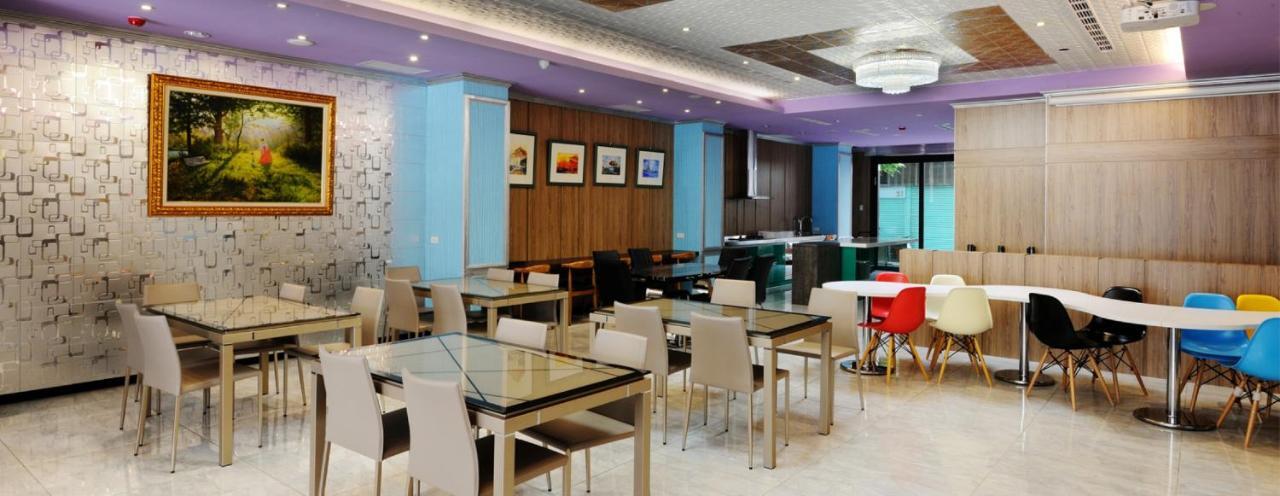 גאושיונג Lily Hotel מראה חיצוני תמונה
